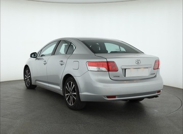 Toyota Avensis III Sedan 1.6 Valvematic 132KM 2010 Toyota Avensis 1.6 Valvematic, Salon Polska, zdjęcie 3
