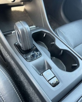 Volvo XC40 2021 Volvo XC 40 Volvo XC 40 T5 AWD Momentum 2.0 Benzyna 247KM, zdjęcie 18