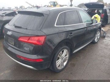 Audi Q5 II SUV 2.0 TFSI 252KM 2018 Audi Q5 Premium 2018 2.0l 2.0 Benzyna 252KM, zdjęcie 2
