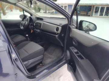 Toyota Yaris III Hatchback 5d Facelifting 1.33 Dual VVT-i 99KM 2014 TOYOTA YARIS (_P9_) 1.33 VVT-i (NSP90_) 99 KM, zdjęcie 12