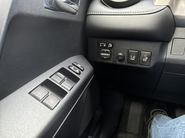 Toyota RAV4 IV MPV Facelifting 2.5 Hybrid 197KM 2017 Toyota RAV4 2.5 Hybrid Selection 4x4 IV (2012-2018, zdjęcie 17