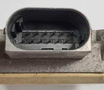 MODUL ŘÍZENÍ SVĚTLA MAZDA CX-7 G33D-67Y90F