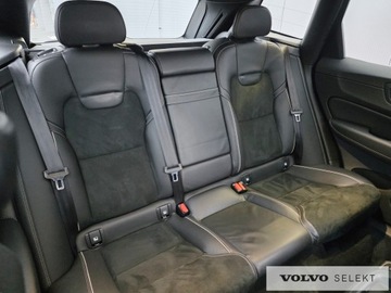 Volvo XC60 II Crossover T5 250KM 2019 Volvo XC 60 Salon PL R-Design T5 250KM AWD BLIS Ka, zdjęcie 15