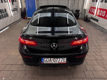 Mercedes Klasa E W213 Coupe 2.0 220d 194KM 2017 Mercedes-Benz Klasa E Mercedes E220d Coupe W213 AMG MULTIBEAM LED Burme, zdjęcie 5