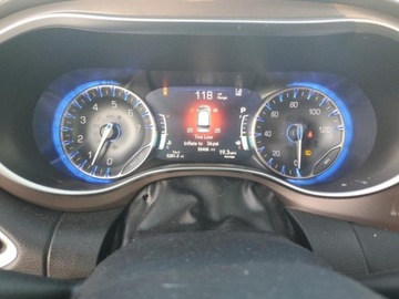 Chrysler Pacifica II 2017 Chrysler Pacifica Touring L Plus 2017 3.6l 3.6 Benzyna 287KM, zdjęcie 9