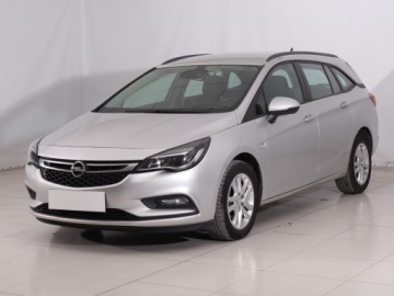 Opel Astra K Sports Tourer 1.6 CDTI 110KM 2019 Opel Astra 1.6 CDTI, Navi, Klima, Klimatronic, zdjęcie 1