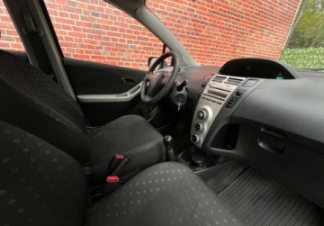 Toyota Yaris II Hatchback 5d 1.0 VVT-i 69KM 2007 Toyota Yaris Salon PL Klima Super stan Polska Gwarancja w cenie Warszawa, zdjęcie 8