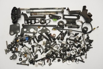 KAWASAKI VN 900 VULCAN 06- БОЛТЫ ВИНТЫ