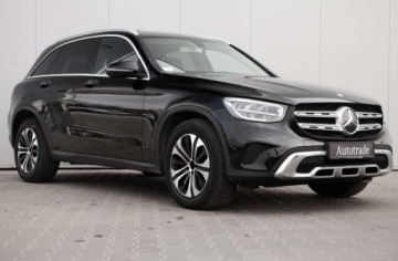 Mercedes GLC C253 SUV Facelifting 2.0 200d 163KM 2019 Mercedes-Benz GLC 200d 4Matic Salon PL 79 000 km Autotrade 2.0 Diesel, zdjęcie 3