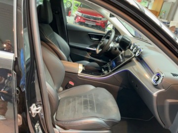 Mercedes Klasa C W206 2022 Mercedes-Benz C-Klasse C 180 T AMG Line, zdjęcie 9