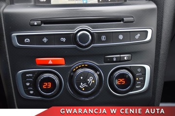 DS 4 I Hatchback Facelifting 2015 2.0 BlueHDi 181KM 2017 Citroen DS4 NawigacjaFull LEDPlywajacy Kierunek Pol-SkoraKlimatronic Tempo, zdjęcie 15