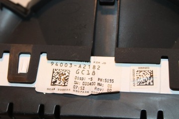 PŘÍSTROJOVÁ DESKA BUDÍK PŘELOŽENÍ KIA CEED PRO 94003-A2182