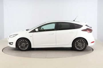 Ford Focus III Hatchback 5d facelifting 1.0 EcoBoost 125KM 2016 Ford Focus 1.0 EcoBoost, Salon Polska, Serwis ASO, zdjęcie 2