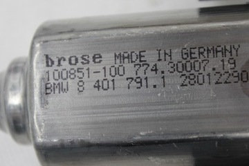 OE MOTOR ZVEDAČ OKNO LEVÝ PŘEDNÍ BMW Z3 E36 8401791