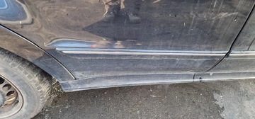 DVEŘE PŘEDNÍ PRAVÉ MERCEDES A TŘÍDA W169 160