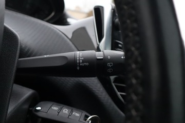 Peugeot 2008 I SUV Facelifting 1.2 PureTech 110KM 2016 Peugeot 2008 1.2 PureTech, Salon Polska, zdjęcie 20