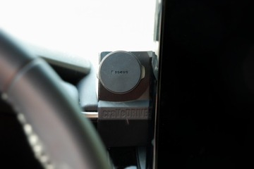 Магнитный держатель телефона для Toyota Corolla E21