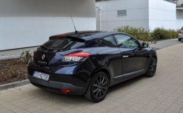 Renault Megane III Coupe 2.0 dCi FAP 160KM 2011 Renault Megane 2,0dCi (160KM) Skory Bezwypadkowy 2.0 Diesel 160KM, zdjęcie 3