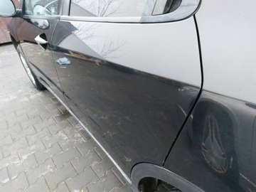 DVEŘE KOMPLETNÍ LEVÝ ZADNÍ HONDA CIVIC VIII UFO 06-11R B92P