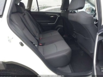 Toyota 2024 Toyota RAV4 2024 Toyota RAV4 XLE AWD (Natl) 2.5 Benzyna 203KM, zdjęcie 7