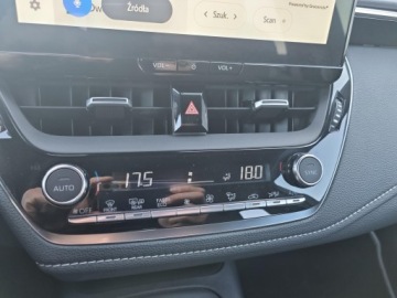 Toyota Corolla XII TS Kombi Facelifting 1.8 Hybrid 140KM 2023 Toyota Corolla 1.8 Hybrid Comfort Seria E21 (2019-, zdjęcie 20