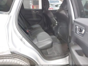 Volvo XC60 II 2025 Volvo XC 60 B5 Plus 2025 2.0 Benzyna 247KM, zdjęcie 13