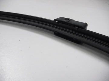 ЩЕТКА СТЕКЛООЧИСТИТЕЛЯ ПЕРЕДНЯЯ ЛЕВАЯ FORD FOCUS Mk2 650MM