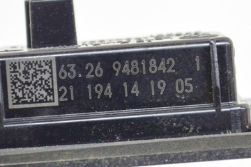 BMW 5 G30 520D ZADNÍ SVĚTLO TABULKY SPZ 9481842 2.0 DIESEL 140K