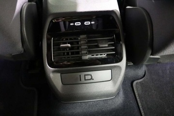 Volkswagen 2022 Volkswagen ID.4 Pro Performance 204 KM, duza bateria 77kWh, pelna faktura, zdjęcie 37