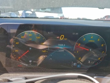 Mercedes GLB 2023 Mercedes-Benz GLB 250 2023 2.0L 2.0 Benzyna 221KM, zdjęcie 9