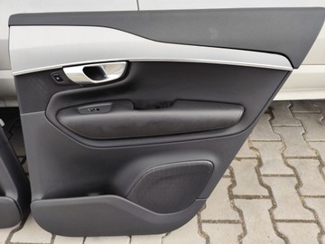 VOLVO XC90 II BOCZEK DRZWI PRAWY TYL 31393116