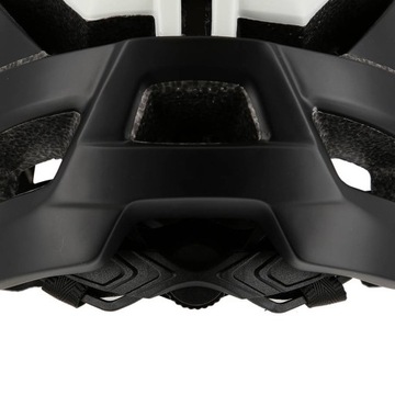 Сплошной черно-белый размер M (53-58 см), шлем, велосипедные ролики, коньки, самокат