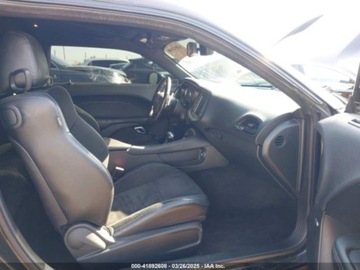 Dodge Challenger III 2019 Dodge Challenger RT Scat Pack 2019 6.4l 6.4 Benzyna 485KM, zdjęcie 8