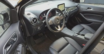 Mercedes Klasa B W246 Sports Tourer Facelifting 2.0 250 211KM 2016 Mercedes-Benz Klasa B 2,0 benzyna 211 KM 4Matic automat NAVI Full LED zare, zdjęcie 5