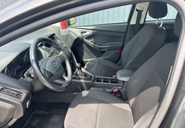 Ford Focus III Kombi Facelifting 1.0 EcoBoost 100KM 2017 Ford Focus Ford Focus, Niski Przebieg 149000km, Nowy Rozrzad, Oplacony, zdjęcie 11