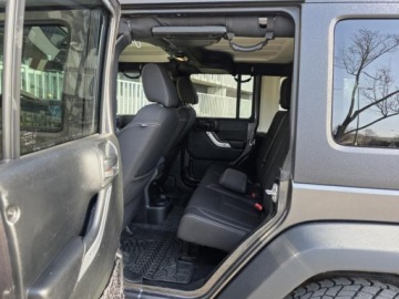 Jeep Wrangler III Unlimited Facelifting 2.8 CRD 200KM 2017 JEEP WRANGLER III Rubicon UNLIMITED 2.8l diesel 200KM Salon PL Bezwypadkowy, zdjęcie 17