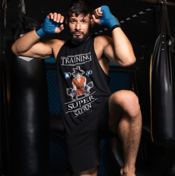 МАЙКА DRAGONBALL TRAINING TO GO SUPER SAIYAN 2