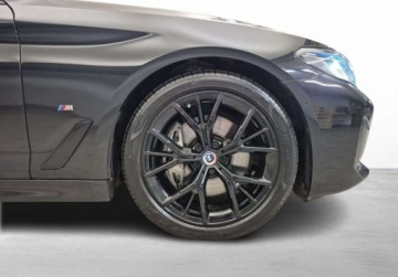 BMW Seria 5 G30-G31 Limuzyna Facelifting 3.0 540d 340KM 2022 BMW Seria 5 BMW Laser l Driving Assistant l M-Pakiet l HarmanKardon 3.0, zdjęcie 8