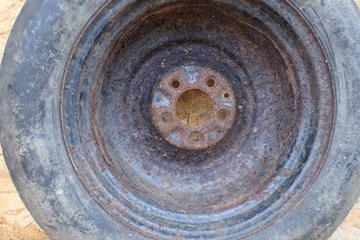 CHRYSLER VOYAGER IV KOLO REZERVY 04656401AB 145/90D16 R16