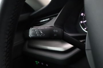 Skoda Octavia IV Liftback 1.5 TSI EVO 150KM 2021 Skoda Octavia 1.5 TSI, Salon Polska, Serwis ASO, zdjęcie 20