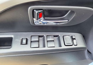 Mazda 5 II 1.8 MZR 115KM 2013 Mazda 5 1,8 Ben 6-Biegow 7 osobowa 1.8 Benzyna 116KM, zdjęcie 16