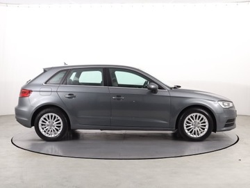 Audi A3 8V Hatchback 3d 2.0 TDI clean diesel 150KM 2016 Audi A3 2.0 TDI, Skóra, Navi, Xenon, Bi-Xenon, zdjęcie 5