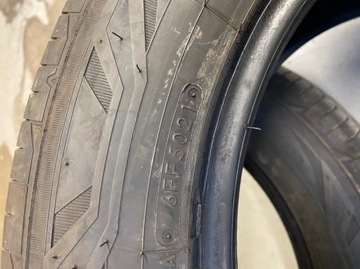 2 x 215/60R17C Toyo как новые
