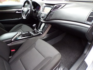 Hyundai i40 Kombi 1.6 GDI 135KM 2013 Hyundai i40 XENON KLIMATRONIC LED 1,6 135KM, zdjęcie 28