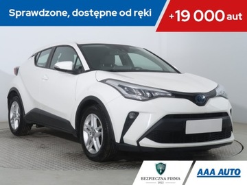 Toyota C-HR I Crossover Facelifting 1.8 Hybrid 122KM 2022 Toyota C-HR 1.8 Hybrid, Serwis ASO, Automat
