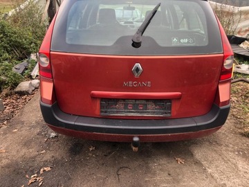 RENAULT MEGANE 2 II VÍKO KUFRU ZADNÍ KOMBI ČERVENÁ TEB76