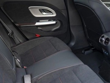 Mercedes CLA C118/X118 2026 MERCEDES-BENZ CLA 220 4-Matic AMG Line 1.5 (190KM) 2026, zdjęcie 10