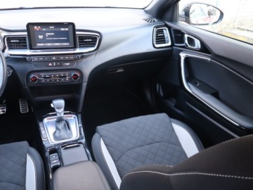 Kia Proceed Shooting Brake 1.4 T-GDI 140KM 2019 Kia ProCeed 1.4 T-GDI, Salon Polska, zdjęcie 7