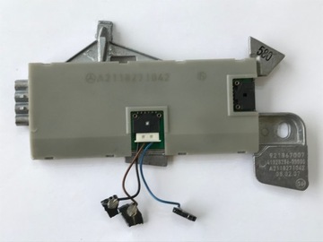 Wzmacniacz antenowy Mercedes W211 OE 2118271042