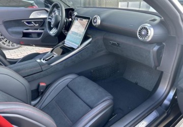 Mercedes AMG GT C192 2025 Mercedes-Benz AMG GT AMG GT 43 Coupe amg dynamic rocznik 2025 2.0 Benzyna, zdjęcie 17